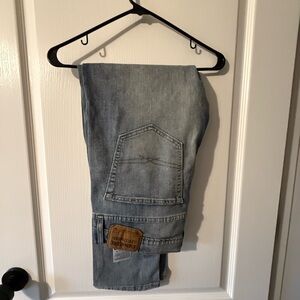 Men’s Levi’s Light Blue Denim Jeans